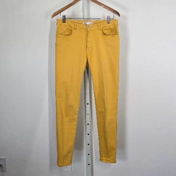 Zara Denim - ZARA women's skinny denim- stretch fit mid-rise Sz M